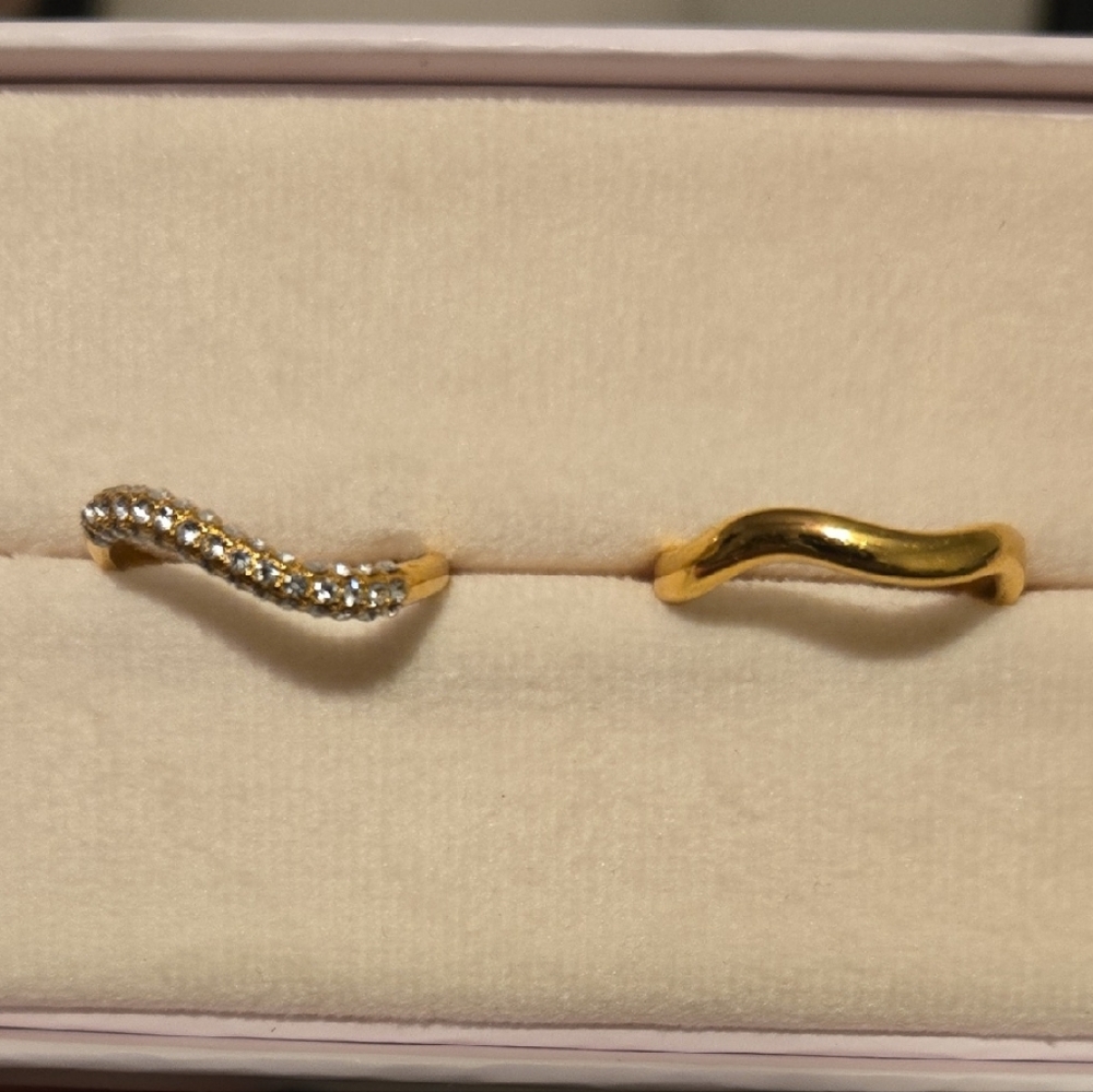 Gold and Silver Wave Ring Set
